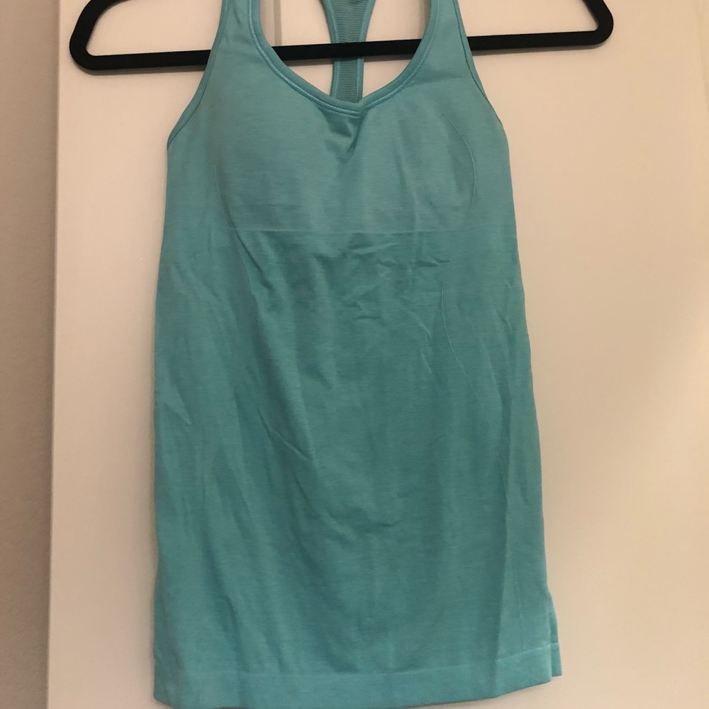 Lulu lemon tank